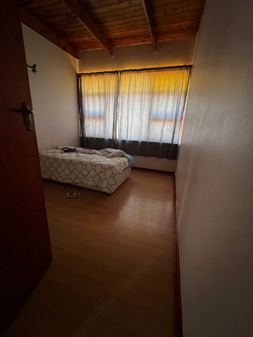 4 Bedroom Property for Sale in Kabega Park Eastern Cape